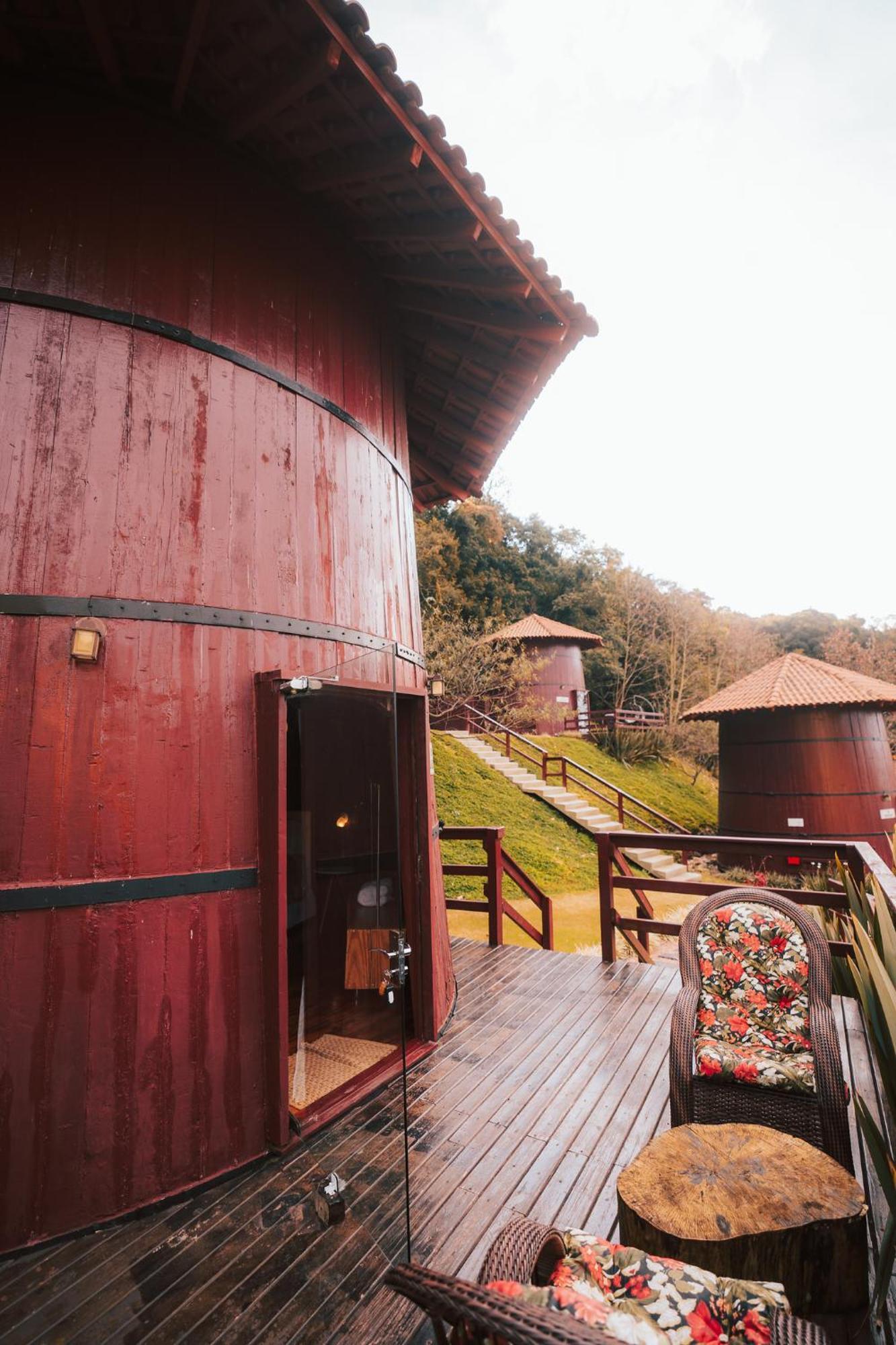 Pipas Do Vale - Vale Dos Vinhedos Hotel Bento Gonçalves Екстериор снимка